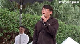 ▲黃國昌出席「植植走大遊行 出來拚蔬贏」遊行