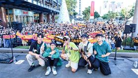 JINS GO巡迴！「芒果醬」嗨唱中港新光