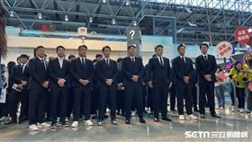 ▲台灣隊12強代表隊桃園機場出發。（圖／記者張沛嘉攝影）
