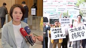 簡舒培、反拆天橋