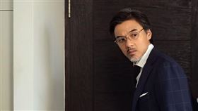 馮德倫《太陽星辰》。（圖／海棠果影業有限公司提供）