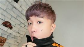 大根本人受訪否認當爸。（圖／翻攝臉書）