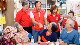 郭台銘攜手永齡基金會寒冬送暖　捐款一億元為台灣角落注入希望（業配勿用）