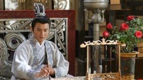 ▲李煜成為亡國之君，心中有著無比的淒涼！（影視示意圖／翻攝自百度百科）