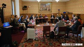 英國放映《看不見的國家（Invisible Nation）》／翻攝畫面