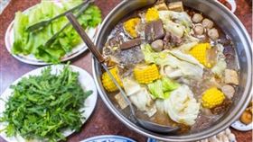 ▲台灣民眾習慣在年前開始準備醬菜醃製。（圖／CANVA製作）