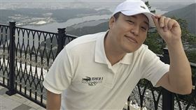 諧星成龍突然去世，官方證實死訊。（圖／翻攝自成龍IG、YT）