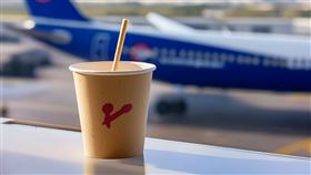 減碳從細節開始：航空公司採取可持續機上用品應對環保挑戰（圖／永續新聞網）