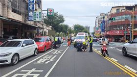 機車,車禍,男童,無生命跡象,台中,大里,搶救（圖／翻攝畫面）