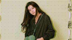 小蠻因為狗狗離世感到傷心。（圖／翻攝自小蠻臉書）