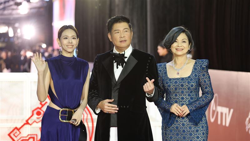 夏宇喬夫妻合體金馬紅毯！放閃：謝謝老婆