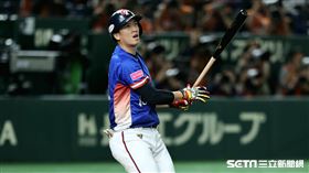 ▲世界12強棒球錦標賽複賽，台灣隊右外野手林立遭到三振。（圖／特派記者劉彥池攝影）