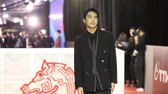 曾敬驊金馬頒獎二度出包！秒遭制止