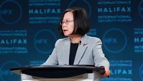 前總統蔡英文在當地時間23日於哈利法克斯國際安全論壇發表演說。（圖／蔡英文辦公室提供)