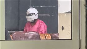 雲林縣口湖鄉23日發生一起弒母命案，一名經營檳榔攤的蔡姓婦女（58歲）因張姓兒子（40歲）向她討錢未果，雙方爆發爭執，蔡女慘遭兒子毆打致死。