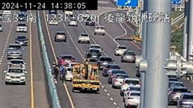 國道3號,5車追撞,