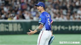 ▲世界12強棒球錦標賽冠軍戰，台灣隊先發投手林昱珉三振日本隊第4幫牧秀悟後怒吼。（圖／特派記者劉彥池攝影）