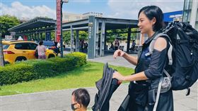 歐陽靖（右）經常帶兒子新醬四處旅遊。（圖／翻攝自歐陽靖臉書）