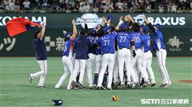 ▲世界12強棒球錦標賽冠軍戰，台灣隊4：0完封日本奪冠。（圖／特派記者劉彥池攝影）