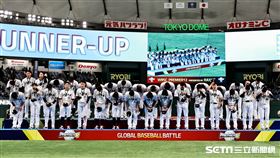 ▲世界12強棒球錦標賽冠軍戰，日本隊不敵台灣拿下亞軍。（圖／特派記者劉彥池攝影）