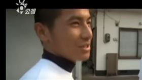 16歲的陳傑憲理著小平頭，赴日本剛生共生高校遊學受訓（圖／翻攝公視YT）