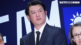 台灣隊25日晚間抵達桃園機場，牛棚教練王建民接受媒體聯訪。（圖／記者趙于瑩攝影）