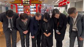 采盟,台灣隊,道歉,中華隊,合照,機場（圖／翻攝畫面）