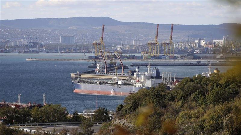 英再制裁30艘影子艦隊　打擊俄國石油收入