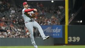 ▲紅雀傳出想賣10屆金手套三壘手亞瑞納多（Nolan Arenado），他願意多守一壘增加調度空間。（圖／美聯社／達志影像）