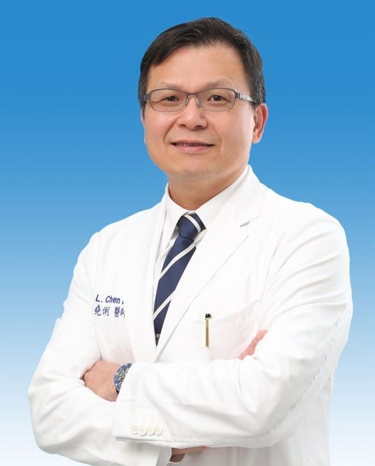 醫師陳堯俐非法仲介9名台灣病患到中國進行器官移植手術，獲取仲介費1466萬元。（圖／翻攝畫面）