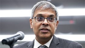 川普選定由巴塔查雅（Jay Bhattacharya）出任國家衛生研究院（NIH）院長。（圖／美聯社／達志影像）