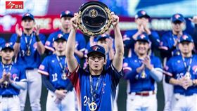 12強冠軍夜東京專訪》當年日本受訓習得「武士道」精神，陳傑憲帶領台灣隊奪冠告白：棒球，我不想輸（圖／今周刊）