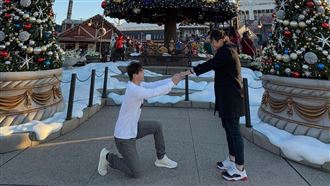 台灣隊金牌投手郭俊麟求婚了！他嬌羞點頭