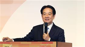 罕見疾病獎助學金頒獎  賴總統出席（1）總統賴清德（圖）23日中午在台北出席第22屆罕見疾病獎助學金頒獎典禮，致詞時向每一名獲獎者表達敬意。中央社記者郭日曉攝  113年11月23日