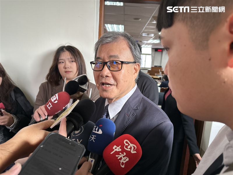 開學日全台仍爆教師荒!教育部長鄭英耀喊話:各縣市聘任率逾99%,不會影響教學