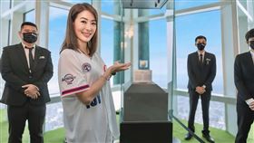 賈永婕當101董事長話題不斷。（圖／翻攝臉書）