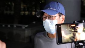 檢方今（28）日依貪污治罪條例的利用職務詐取財物罪將黃紹庭夫妻及12名助理起訴。（圖／翻攝畫面）
