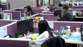 上市櫃員工好薪情？經長喊：2027起薪5萬
辦公室,職場,員工,上班,示意圖