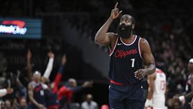 ▲洛杉磯快艇哈登（James Harden）單場繳出43分。（圖／美聯社／達志影像）