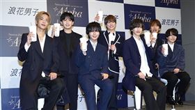 浪花男子。（圖／記者趙于瑩攝影）