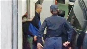 ▲頂著光頭的柯文哲似乎顯露疲態。（圖／翻攝畫面）