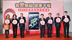 疾管署攜手台北101支持世界愛滋日　共同點燈響應「有愛無礙 健康平權」