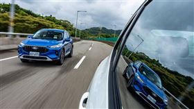 福特六和在10月2日發表Ford Kuga小改款，售價與現行款相比降價6萬至8萬元。（圖／福特六和提供）