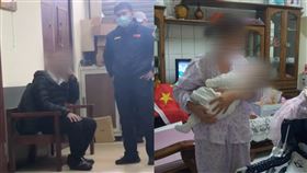 江女臉部毀容，血肉模糊難以辨識，前夫認屍時傻住感嘆：怎麼會打成這樣。（圖／翻攝畫面）