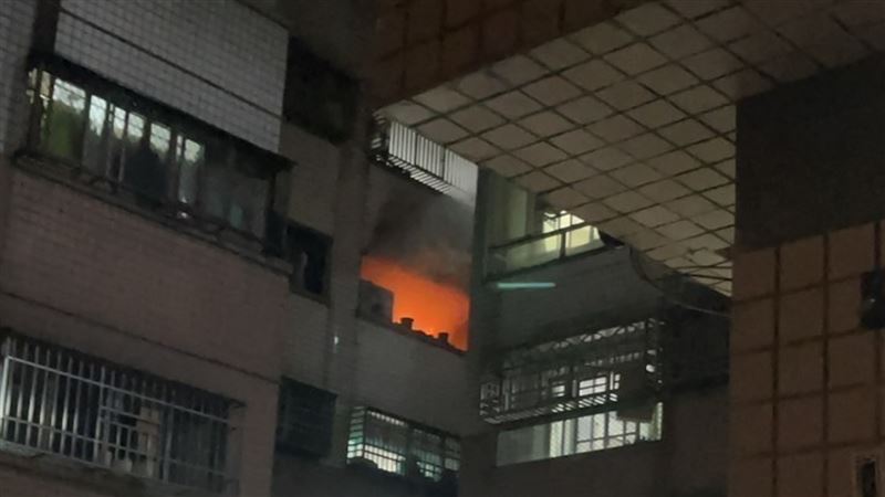 新／台中霧峰社區竄火煙　2人救出後送醫