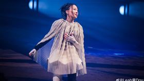 竇靖童在北京開唱，嗓音空靈神複製媽媽王菲的金嗓（圖／翻紹竇靖童微博）