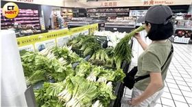 台北農產運銷公司表示，今（1）日菜價均價高達59.5元，是公司統計數據以來歷史第4高。（圖／翻攝自CTWANT）