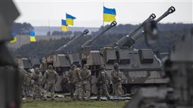 英國2025年續協訓烏克蘭軍隊 打造更多素人為戰士英國國防部6日表示，2025年將繼續在英國協訓烏克蘭武裝部隊。相關計畫至今已培訓超過4萬5000名人員，包括女性及缺乏軍事經驗的「素人」。（英國國防部提供）中央社記者陳韻聿倫敦傳真  113年9月7日