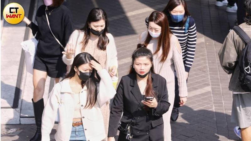 12月高溫仍有30度！鄭明典曬圖親曝原因
