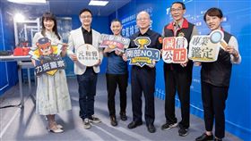 南部首座空氣槍實驗室啟用　戴資穎當1日鑑識員　元和雅捐贈設備挺警察（業配勿用